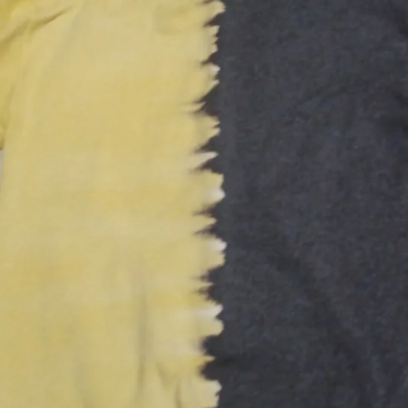 NWT Unisex Wu-tang Clan Split Dye Hoodie - Picture 3 of 4